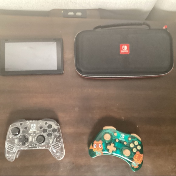 Game Boy two controllers - Picture 3 of 3